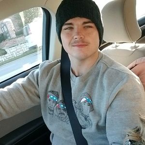 Meet your Posher, Seth